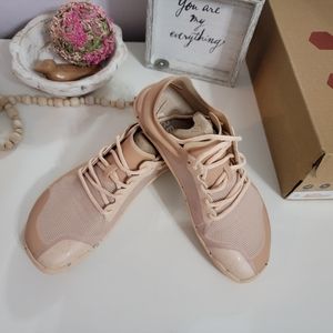 Vivobarefoot Apple Blossom